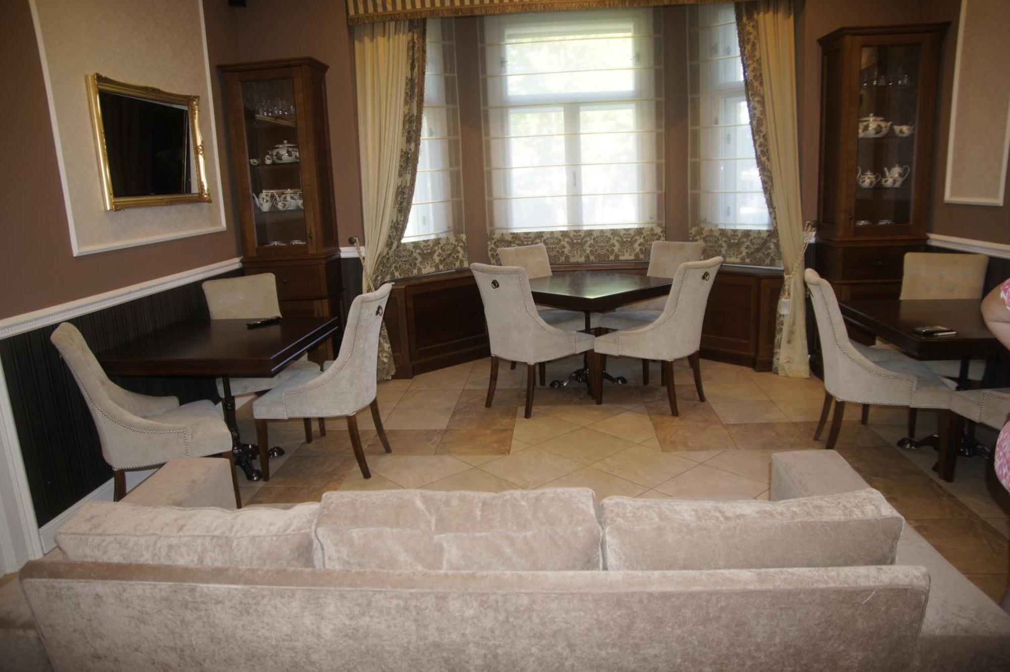 Thanhoffer - Horthy Villa ชิโอฟก ภายนอก รูปภาพ
